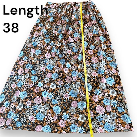 Vintage Handmade Floral Maxi Skirt - Picture 8 of 9